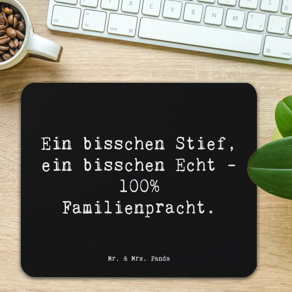 Mouse mat Saying Ein bisschen Stief, ein bisschen Echt - 100% Familienpracht. Mousepad, Computer zubehör, Büroausstattung, PC Zubehör, Arbeitszimmer, Mauspad, Einzigartiges Mauspad, Designer Mauspad, Mausunterlage, Mauspad Büro, Familie, Vatertag, Muttertag, Bruder, Schwester, Mama, Papa, Oma, Opa