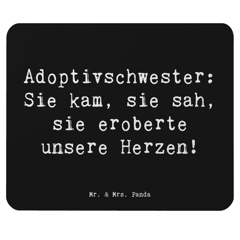 Mouse mat Saying Adoptivschwester: Sie kam, sie sah, sie eroberte unsere Herzen! Mousepad, Computer zubehör, Büroausstattung, PC Zubehör, Arbeitszimmer, Mauspad, Einzigartiges Mauspad, Designer Mauspad, Mausunterlage, Mauspad Büro, Familie, Vatertag, Muttertag, Bruder, Schwester, Mama, Papa, Oma, Opa