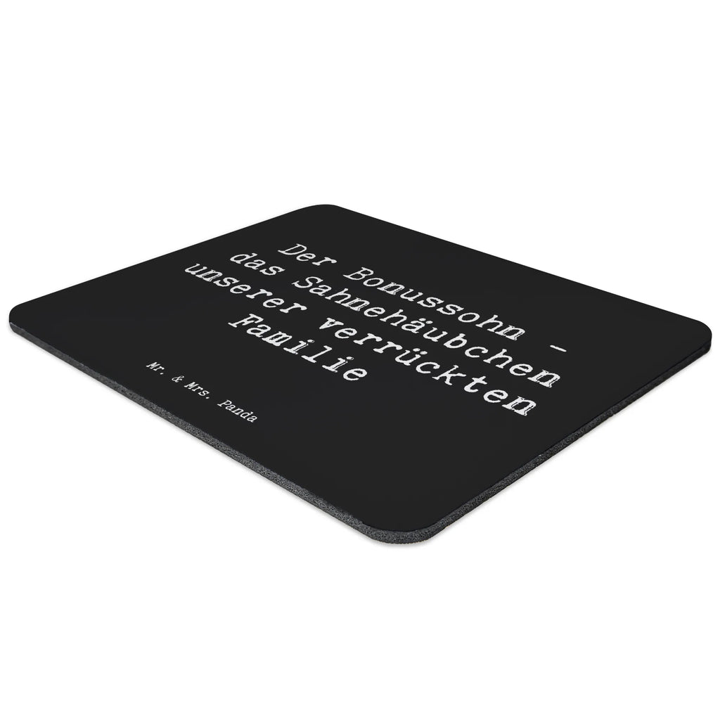Mouse mat Saying Der Bonussohn - das Sahnehäubchen unserer verrückten Familie Mousepad, Computer zubehör, Büroausstattung, PC Zubehör, Arbeitszimmer, Mauspad, Einzigartiges Mauspad, Designer Mauspad, Mausunterlage, Mauspad Büro, Familie, Vatertag, Muttertag, Bruder, Schwester, Mama, Papa, Oma, Opa