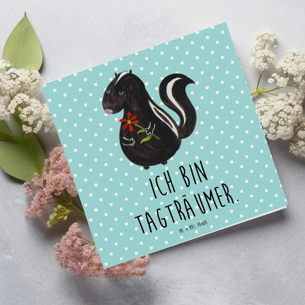 Deluxe Karte Stinktier Blume Glückwunschkarte, Grußkarte, Klappkarte, anlasskarte, faltkarte, doppelkarte, Stinktier, Skunk, Stinker, Tagträumer, Dreams, Wildtier, Träume, Stinki, Verträumt, Raubtier