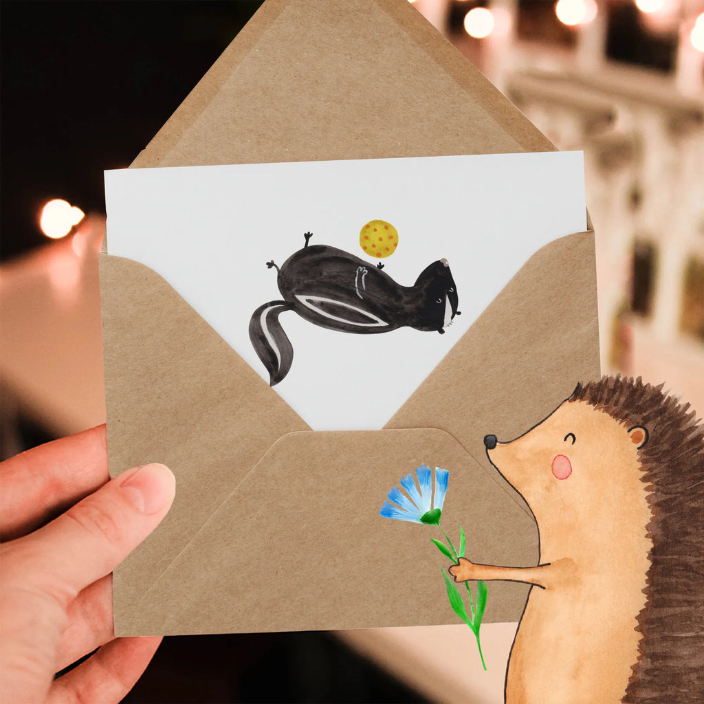 Deluxe Karte Stinktier Ball Glückwunschkarte, Klappkarte, Grußkarte, faltkarte, anlasskarte, doppelkarte, Stinktier, Skunk, Weisheit, Stinker, Wildtier, Stinki, Verspielt, Raubtier