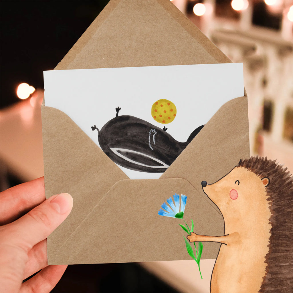 Deluxe Karte Stinktier Ball Glückwunschkarte, Klappkarte, Grußkarte, faltkarte, anlasskarte, doppelkarte, Stinktier, Skunk, Weisheit, Stinker, Wildtier, Stinki, Verspielt, Raubtier