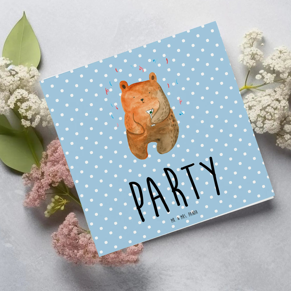 Deluxe Karte Bär Party Hochwertige Grußkarte, Geburtstagskarte, Hochzeitskarte, Einladungskarte, Grußkarte, Klappkarte, Karte, Glückwunschkarte, Hochwertige Klappkarte, Bär, Teddy, Teddybär, Abfeiern, Party, Geschenk, Gute Laune, Geburtstagsgeschenk, Geburtstag, Feiern, Mitbringsel, Lustig