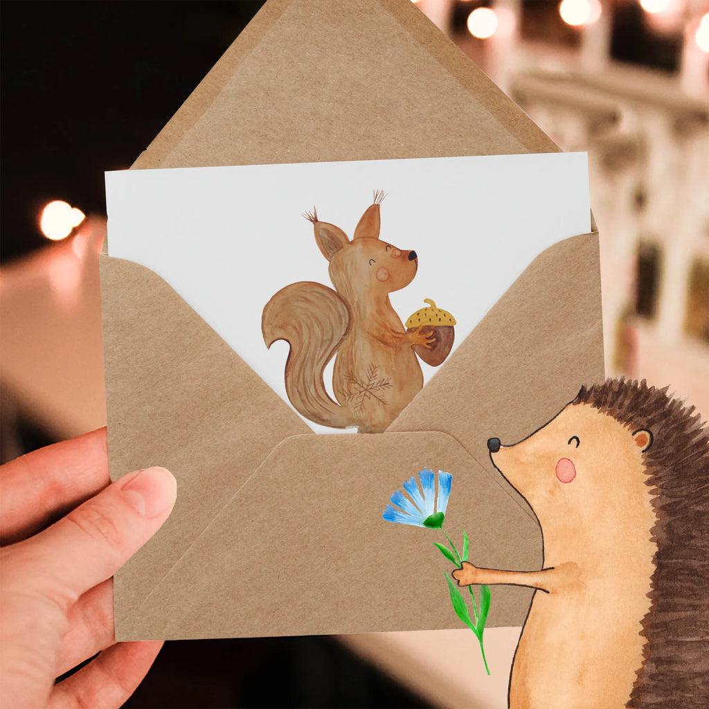 Deluxe Karte Eichhörnchen Weihnachten Hochwertige Klappkarte, Grußkarte, Geburtstagskarte, Einladungskarte, Hochwertige Grußkarte, Karte, Klappkarte, Glückwunschkarte, Hochzeitskarte, Winter, Weihnachten, Weihnachtsdeko, Nikolaus, Advent, Heiligabend, Wintermotiv, Neujahr, Frohes neues Jahr, Vogel, Frohe Weihnachten, Guten Rutsch, Weihnachtsgruß, Weihnachtsmotiv