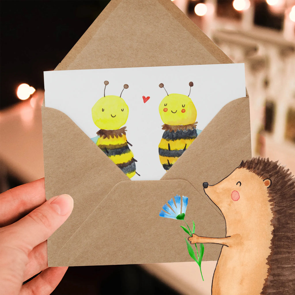 Deluxe Card bee In love Karte, Hochwertige Grußkarte, Hochzeitskarte, Glückwunschkarte, Geburtstagskarte, Hochwertige Klappkarte, Einladungskarte, Klappkarte, Grußkarte, Biene, Wespe, Hummel