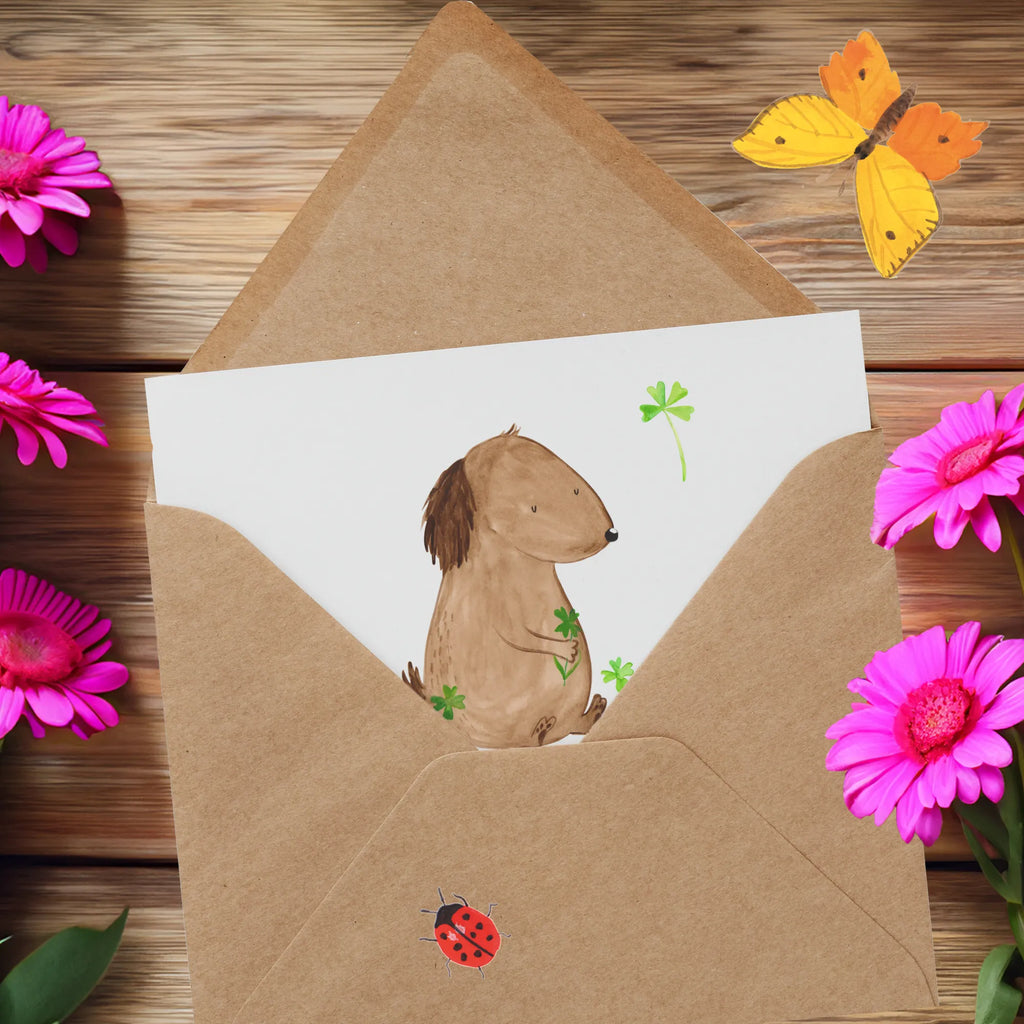 Deluxe Karte Hund Kleeblatt Hochzeitskarte, Einladungskarte, Karte, Geburtstagskarte, Hochwertige Grußkarte, Glückwunschkarte, Hochwertige Klappkarte, Grußkarte, Klappkarte, Hund, Hundemotiv, Haustier, Hunderasse, Tierliebhaber, Hundebesitzer, Sprüche, Neuanfang, Tagträume, Glücksbringer, Geschenk, Selbstliebe, Motivation, Achtsamkeit, Kleeblatt, Glück