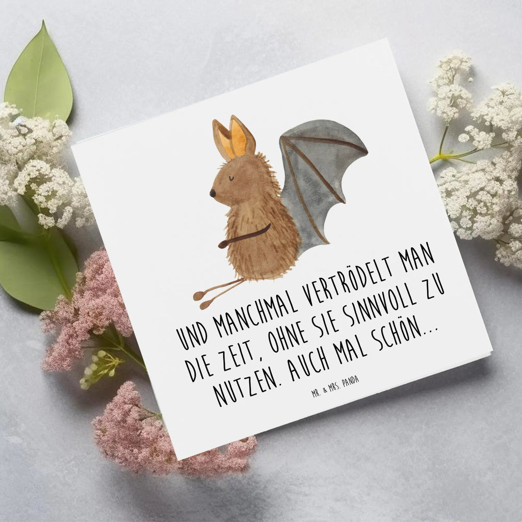 Deluxe Karte Fledermaus Sitzen Einladungskarte, Klappkarte, Geburtstagskarte, Karte, Glückwunschkarte, Hochwertige Grußkarte, Hochzeitskarte, Grußkarte, Hochwertige Klappkarte, Tiermotive, Gute Laune, lustige Sprüche, Tiere, Motivation, Fledermäuse, Fledermaus, entspannen