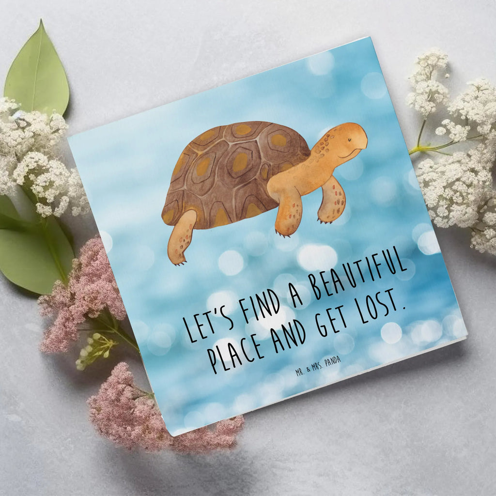 Deluxe Card tortoise March Glückwunschkarte, Karte, Hochwertige Grußkarte, Klappkarte, Geburtstagskarte, Grußkarte, Hochzeitskarte, Hochwertige Klappkarte, Einladungskarte, Meerestiere, Meer, Urlaub, Schildkröte, Lieblingsmensch, get lost, Inspiration, Schildkröten, Reiselust, Neustart, Abenteuer, Motivation