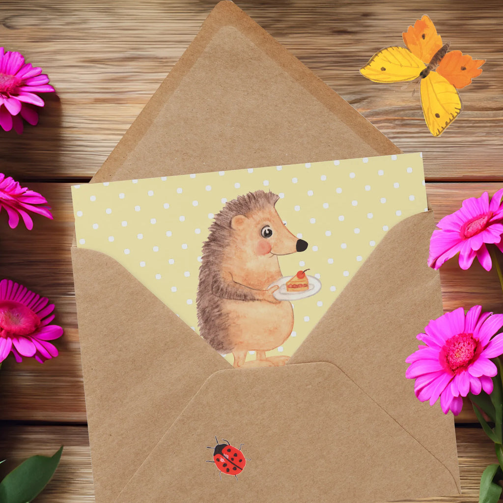 Deluxe Karte Igel Kuchenstück Hochzeitskarte, Karte, Grußkarte, Einladungskarte, Klappkarte, Hochwertige Grußkarte, Geburtstagskarte, Glückwunschkarte, Hochwertige Klappkarte, Tiermotive, Gute Laune, lustige Sprüche, Tiere, Geburtstagskuchen, Igel, Einladung Party, Essen Spruch, Kuchen, Kuchen backen, Backen Geschenk, Torte