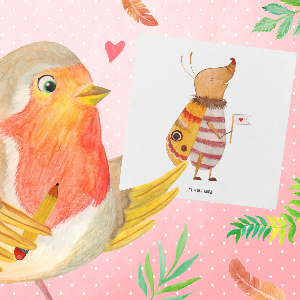 Deluxe Karte Nachtfalter Fähnchen Karte, Hochwertige Klappkarte, Geburtstagskarte, Glückwunschkarte, Einladungskarte, Klappkarte, Grußkarte, Hochwertige Grußkarte, Hochzeitskarte, Tiermotive, Gute Laune, lustige Sprüche, Tiere, Nachtfalter, Spruch lustig, Spruch witzig, Was kostet die Welt, Käfer, niedlich, Küche Deko, süß