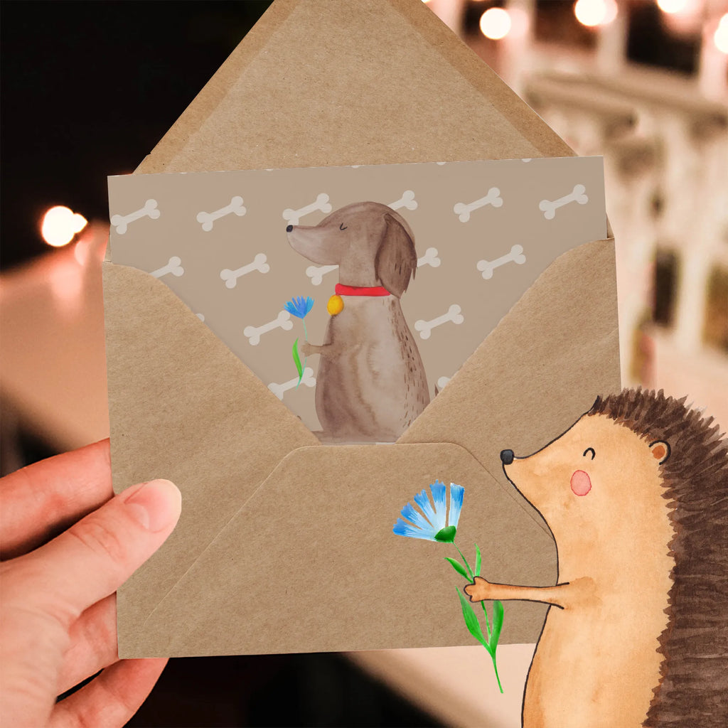 Deluxe Karte Hund Blume Hochwertige Klappkarte, Karte, Grußkarte, Klappkarte, Glückwunschkarte, Hochwertige Grußkarte, Geburtstagskarte, Einladungskarte, Hochzeitskarte, Hund, Hundemotiv, Haustier, Hunderasse, Tierliebhaber, Hundebesitzer, Sprüche, Frauchen, Hundeliebe, Hunde
