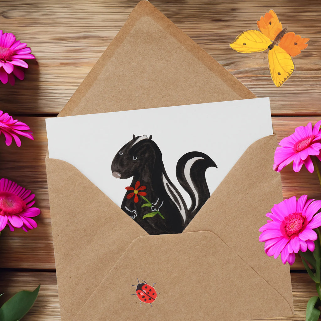 Personalisierte Deluxe Karte Stinktier Blume Personalisiertere Klappkarte, Grußkarte mit Namen, Personalisierte Einladungskarte, Grußkarte selbst gestalten, Personalisierte Karte, Grußkarten personalisiert, Grußkarte selber drucken, Personalisierte Grußkarte, Personalisierte Glückwunschkarte, Personalisierte Hochzeitskarte, Personalisierte Geburtstagskarte, Grußkarte mit persönlichen Nachrichten, Grußkarte als Geldgeschenk, Stinktier, Skunk, Träume, Stinki, Stinker, Tagträumer, Wildtier, Raubtier, verträumt, Dreams