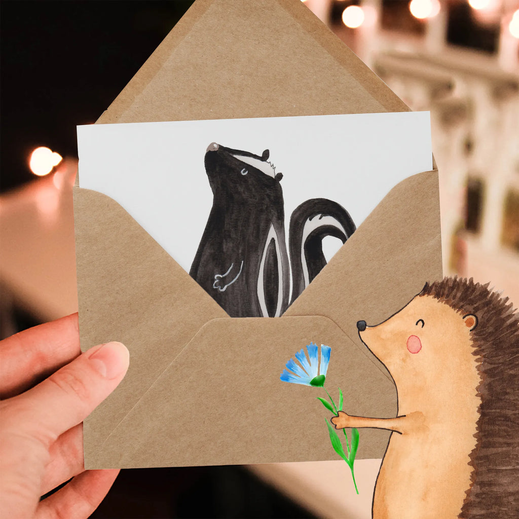 Personalisierte Deluxe Karte Stinktier Sitzen Personalisierte Grußkarte, Personalisierte Karte, Grußkarten personalisiert, Personalisierte Glückwunschkarte, Personalisierte Hochzeitskarte, Grußkarte mit persönlichen Nachrichten, Personalisiertere Klappkarte, Grußkarte als Geldgeschenk, Personalisierte Geburtstagskarte, Grußkarte selbst gestalten, Grußkarte selber drucken, Grußkarte mit Namen, Personalisierte Einladungskarte, Stinktier, Skunk, Büro, Wildtier, Raubtier, Recht, Stinker, Spruch, Besserwisser, Stinki