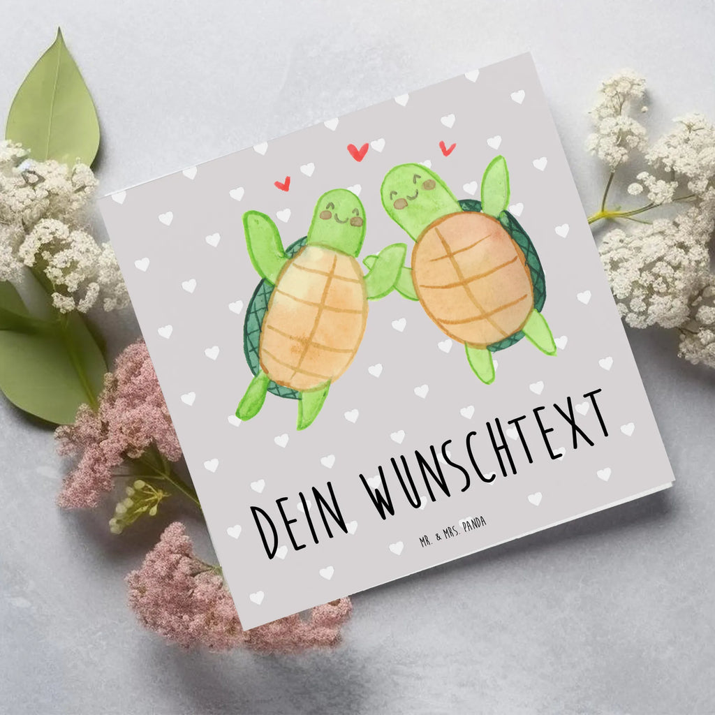 Personalisierte Deluxe Karte Schildkröten Paar Personalisierte Hochzeitskarte, Grußkarte selbst gestalten, Personalisierte Einladungskarte, Grußkarten personalisiert, Personalisierte Grußkarte, Grußkarte selber drucken, Grußkarte mit Namen, Personalisierte Geburtstagskarte, Grußkarte als Geldgeschenk, Personalisierte Glückwunschkarte, Personalisierte Karte, Personalisiertere Klappkarte, Grußkarte mit persönlichen Nachrichten, Liebe, Partner, Freund, Freundin, Ehemann, Ehefrau, Heiraten, Verlobung, Heiratsantrag, Liebesgeschenk, Jahrestag, Hocheitstag, Geschenk für Partner, für Männer, Valentinstag, Geschenk für Freundin, Mitbringsel, Hochzeitstag, für Ehemann, Geschenk für Frauen, Liebesbeweis