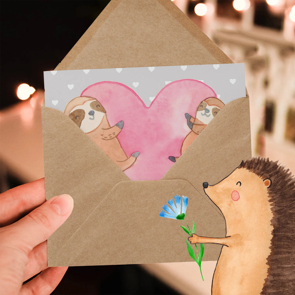 Personalized Deluxe Card sloths Heart Grußkarte mit Namen, Grußkarte mit persönlichen Nachrichten, Grußkarte selber drucken, Grußkarten personalisiert, Personalisiertere Klappkarte, Personalisierte Geburtstagskarte, Personalisierte Einladungskarte, Personalisierte Glückwunschkarte, Grußkarte als Geldgeschenk, Personalisierte Hochzeitskarte, Grußkarte selbst gestalten, Personalisierte Grußkarte, Personalisierte Karte, Liebe, Partner, Freund, Freundin, Ehemann, Ehefrau, Heiraten, Verlobung, Heiratsantrag, Liebesgeschenk, Jahrestag, Hocheitstag, Geschenk für Freundin, Mitbringsel, für Männer, Geschenk für Frauen, Liebesbeweis, Geschenk für Partner, Hochzeitstag, Valentinstag, für Ehemann