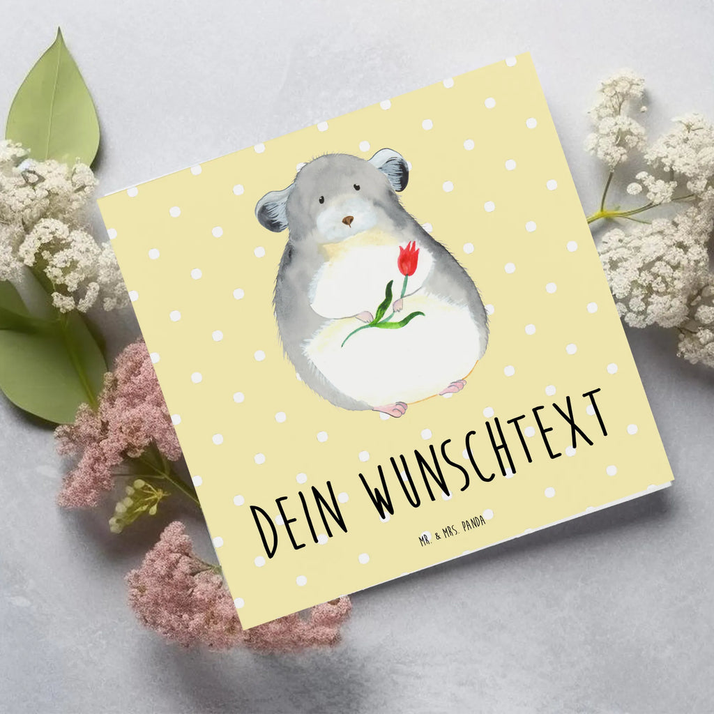 Personalisierte Deluxe Karte Chinchilla Blume Grußkarte mit Namen, Grußkarte als Geldgeschenk, Grußkarte mit persönlichen Nachrichten, Personalisierte Hochzeitskarte, Personalisierte Geburtstagskarte, Personalisierte Glückwunschkarte, Personalisierte Einladungskarte, Personalisierte Grußkarte, Personalisiertere Klappkarte, Grußkarten personalisiert, Grußkarte selber drucken, Grußkarte selbst gestalten, Personalisierte Karte, Tiermotive, Gute Laune, lustige Sprüche, Tiere, Depressionen, Liebeskummer, Kummer, Chinchillas, Büro, Chinchilla, Glücklichsein, traurig sein, Chaos, Büroalltag