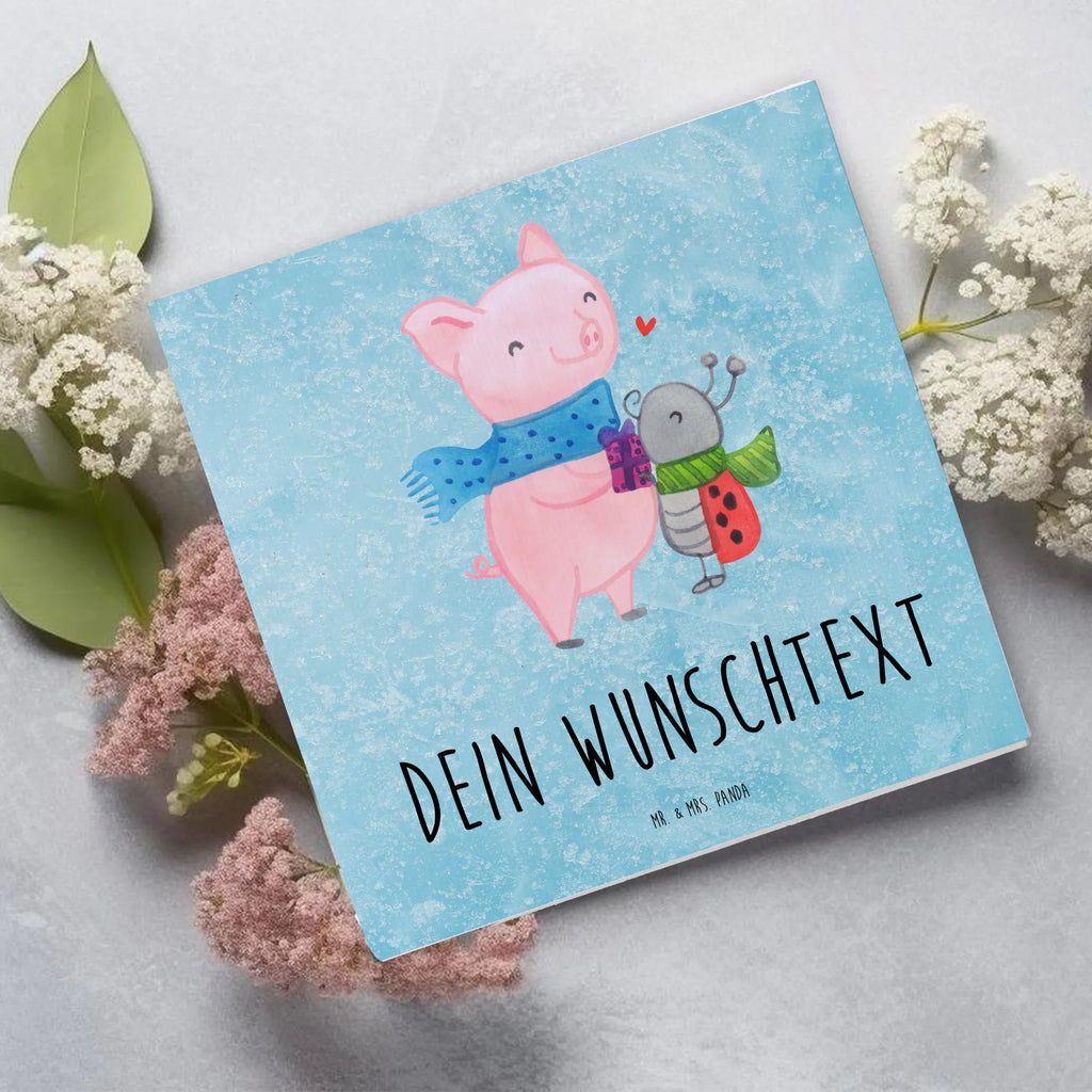 Personalized Deluxe Card Glow Pig Snuggle Personalisierte Hochzeitskarte, Personalisierte Karte, Grußkarte als Geldgeschenk, Personalisiertere Klappkarte, Grußkarte mit persönlichen Nachrichten, Personalisierte Grußkarte, Personalisierte Geburtstagskarte, Personalisierte Einladungskarte, Grußkarte mit Namen, Grußkarte selbst gestalten, Personalisierte Glückwunschkarte, Grußkarte selber drucken, Grußkarten personalisiert, Winter, Weihnachten, Weihnachtsdeko, Nikolaus, Advent, Heiligabend, Wintermotiv, Glühwein ist köstlich Spruch, Glühwein Liebhaber Geschenk, Handgezeichnetes Glühschwein, Smörle der stolze Marienkäfer, Kreatives Glühschwein Design, Herzliches Marienkäfer Motiv, Romantische Geschenkidee Glühwein, Winterlicher Glühwein Spruch, Marienkäfer in Winterkleidung, Süßer Marienkäfer gibt Geschenk