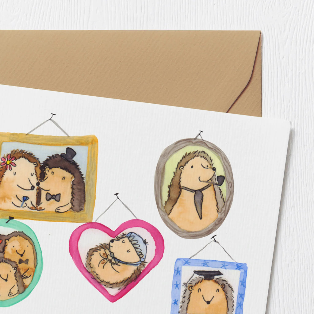 Personalized Deluxe Card Hedgehog family Personalisierte Geburtstagskarte, Grußkarten personalisiert, Personalisierte Hochzeitskarte, Grußkarte als Geldgeschenk, Personalisierte Einladungskarte, Grußkarte selber drucken, Grußkarte selbst gestalten, Personalisierte Karte, Personalisiertere Klappkarte, Grußkarte mit persönlichen Nachrichten, Personalisierte Glückwunschkarte, Grußkarte mit Namen, Personalisierte Grußkarte, Familie, Vatertag, Muttertag, Bruder, Schwester, Mama, Papa, Oma, Opa, Bilder, Zusammenhalt, Liebe, Igel, Glück