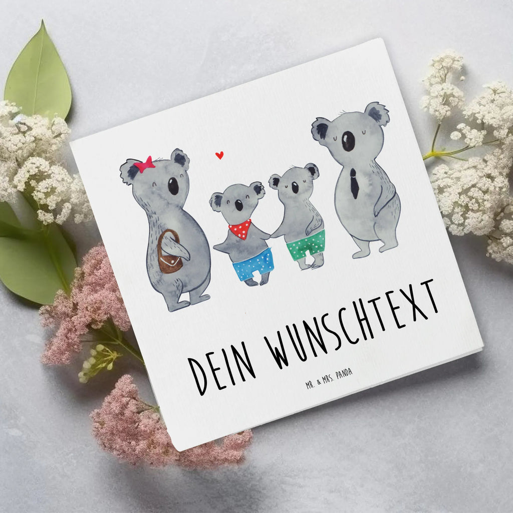 Personalisierte Deluxe Karte Koala Familie zwei Grußkarte als Geldgeschenk, Personalisierte Geburtstagskarte, Personalisierte Glückwunschkarte, Personalisierte Hochzeitskarte, Grußkarte mit persönlichen Nachrichten, Grußkarte selbst gestalten, Grußkarten personalisiert, Personalisierte Einladungskarte, Personalisiertere Klappkarte, Grußkarte mit Namen, Personalisierte Karte, Personalisierte Grußkarte, Grußkarte selber drucken, Familie, Vatertag, Muttertag, Bruder, Schwester, Mama, Papa, Oma, Opa, Koalabär, Lieblingsfamilie, Koalafamilie, Familienleben, beste Familie, Koala, Familienzeit