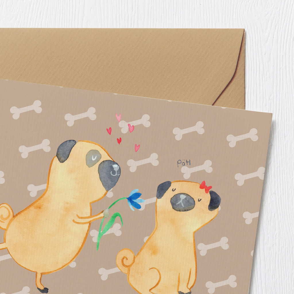 Personalisierte Deluxe Karte Mops Verliebt Grußkarte als Geldgeschenk, Grußkarte mit Namen, Personalisierte Geburtstagskarte, Personalisierte Glückwunschkarte, Personalisierte Grußkarte, Grußkarte mit persönlichen Nachrichten, Personalisierte Hochzeitskarte, Grußkarten personalisiert, Grußkarte selber drucken, Personalisierte Karte, Personalisierte Einladungskarte, Personalisiertere Klappkarte, Grußkarte selbst gestalten, Hund, Hundemotiv, Haustier, Hunderasse, Tierliebhaber, Hundebesitzer, Sprüche, Hundeliebe, Liebesspruch. Verlobt, Geschenk Freund, verliebt, Partner, Möpse, Mops, Liebe
