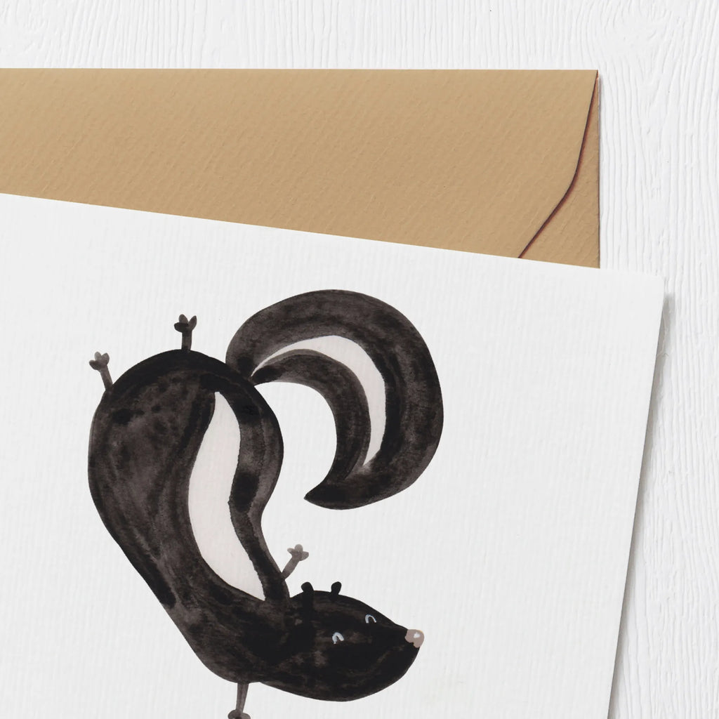 Personalisierte Deluxe Karte Stinktier Handstand Personalisierte Grußkarte, Personalisierte Einladungskarte, Grußkarte selbst gestalten, Grußkarte als Geldgeschenk, Personalisiertere Klappkarte, Personalisierte Glückwunschkarte, Grußkarten personalisiert, Grußkarte mit persönlichen Nachrichten, Personalisierte Geburtstagskarte, Personalisierte Hochzeitskarte, Grußkarte selber drucken, Grußkarte mit Namen, Personalisierte Karte, Stinktier, Skunk, Kind, verpielt, Wildtier, Spielplatz, Raubtier, Stinki, Stinker