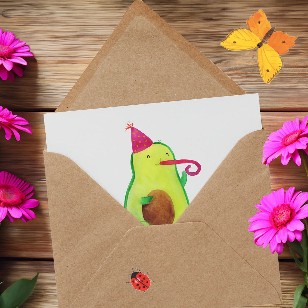 Personalized Deluxe Card avocado Celebration Grußkarte selber drucken, Grußkarte mit persönlichen Nachrichten, Personalisierte Grußkarte, Personalisierte Hochzeitskarte, Personalisierte Einladungskarte, Grußkarte mit Namen, Grußkarten personalisiert, Personalisiertere Klappkarte, Personalisierte Glückwunschkarte, Personalisierte Karte, Grußkarte selbst gestalten, Grußkarte als Geldgeschenk, Personalisierte Geburtstagskarte, Avocado, Veggie, Vegan, Gesund, Gute Laune, Fete, Party, Feierlichkeit, Geburtstag, Tröte, Feier