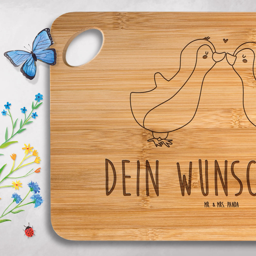 Personalisiertes Schneidebrett Pinguine Kuss Werbegeschenk mit Text, Schneidebrett Geburtstag Mit Gravur, Geschenkidee Schneidebrett Mit Namen, Personalisiertes Bambus Schneidebrett, Schneidebrett Selbst Gestalten, Schneidebrett individuell, Personalisiertes Küchenbrett, Schneidebrett Bambus Mit Gravur, Schneidebrett Geschenk Personalisiert, Schneidebrett Hochzeit Geschenk Mit Gravur, Bambusbrett Mit Namen, Schneidebrett Für Grillfans Mit Gravur, Frühstücksbrett Mit Namen, Schneidebrett Mit Personalisierung, Schneidebrett selber gestalten, Werbegeschenk mit Firmennamen, Schneidebrett Mit Initialen, Schneidebrett Mit Namen, Hochwertiges Schneidebrett Mit Gravur, Schneidebrett Mit Wunschtext, Schneidebrett Familie Mit Namen, Schneidebrett Holz Mit Namen, Schneidebrett Mit Logo, Schneidebrett Mit Gravur, Holzbrett Mit Gravur, Schneidebrett Mit Motiv Und Namen, Schneidebrett Mit Datum, Personalisiertes Schneidebrett, Küchenbrett Mit Namen, Schneidebrett Mit Herzen Und Wunschtext, Bambusbrettchen Mit Gravur, Schneidebrett Mit Spruch Und Namen, Schneidebrett Für Paare Mit Namen, Liebe, Partner, Freund, Freundin, Ehemann, Ehefrau, Heiraten, Verlobung, Heiratsantrag, Liebesgeschenk, Jahrestag, Hocheitstag, Hochzeitstag, Geschenk für Partner, für Männer, Geschenk für Frauen, Valentinstag, Geschenk für Freundin, für Ehemann, Liebesbeweis, Mitbringsel