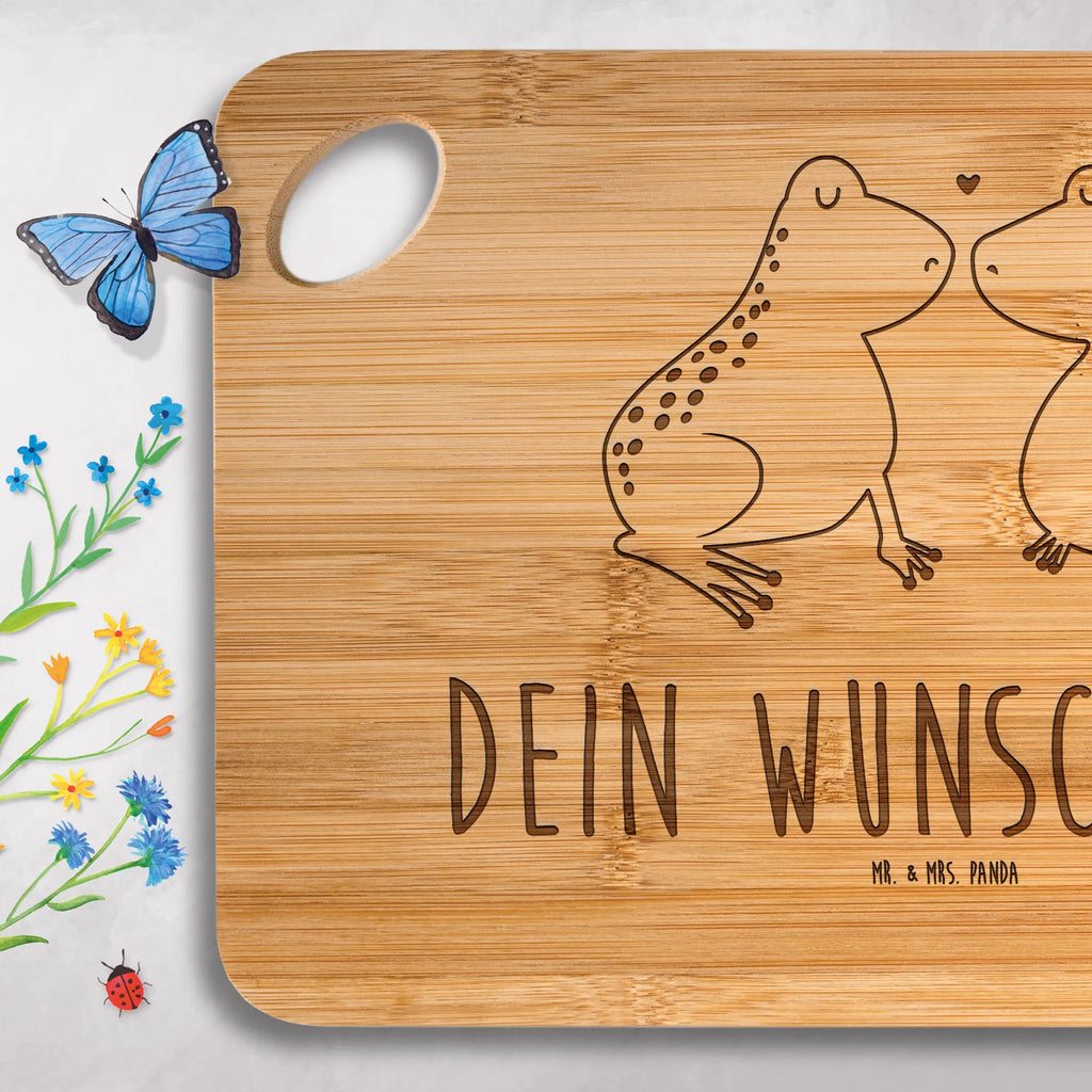 Personalisiertes Schneidebrett Frosch Liebe Schneidebrett Für Paare Mit Namen, Schneidebrett selber gestalten, Personalisiertes Bambus Schneidebrett, Bambusbrett Mit Namen, Schneidebrett Hochzeit Geschenk Mit Gravur, Schneidebrett Familie Mit Namen, Schneidebrett Mit Initialen, Schneidebrett Mit Personalisierung, Schneidebrett Mit Namen, Schneidebrett Geburtstag Mit Gravur, Geschenkidee Schneidebrett Mit Namen, Holzbrett Mit Gravur, Schneidebrett Mit Wunschtext, Personalisiertes Schneidebrett, Schneidebrett Mit Spruch Und Namen, Schneidebrett individuell, Schneidebrett Selbst Gestalten, Frühstücksbrett Mit Namen, Schneidebrett Mit Logo, Küchenbrett Mit Namen, Schneidebrett Mit Gravur, Werbegeschenk mit Text, Schneidebrett Mit Herzen Und Wunschtext, Werbegeschenk mit Firmennamen, Personalisiertes Küchenbrett, Schneidebrett Mit Motiv Und Namen, Schneidebrett Holz Mit Namen, Bambusbrettchen Mit Gravur, Schneidebrett Für Grillfans Mit Gravur, Schneidebrett Geschenk Personalisiert, Schneidebrett Mit Datum, Schneidebrett Bambus Mit Gravur, Hochwertiges Schneidebrett Mit Gravur, Liebe, Partner, Freund, Freundin, Ehemann, Ehefrau, Heiraten, Verlobung, Heiratsantrag, Liebesgeschenk, Jahrestag, Hocheitstag, Frösche, Hochzeitstag, Verliebt, Fröschchen, Verlobt, Froschkönig, Liebesbeweis, Geschenk Freund, Geschenk Freundin, Verheiratet, Frosch, Geschenk Hochzeit