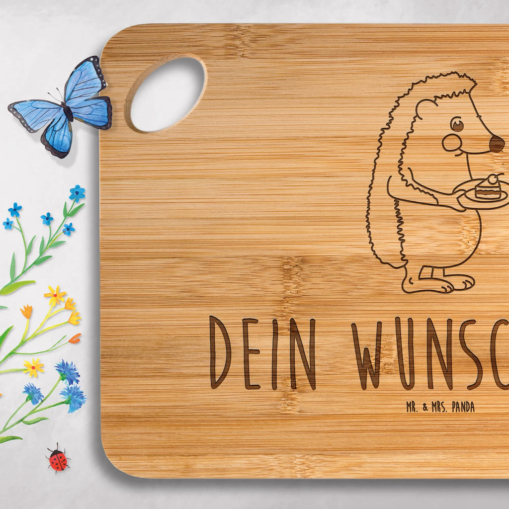Personalisiertes Schneidebrett Igel Kuchenstück Schneidebrett Mit Datum, Schneidebrett Selbst Gestalten, Personalisiertes Schneidebrett, Schneidebrett Mit Initialen, Schneidebrett Mit Motiv Und Namen, Schneidebrett Mit Spruch Und Namen, Schneidebrett Geburtstag Mit Gravur, Schneidebrett Für Grillfans Mit Gravur, Schneidebrett Mit Wunschtext, Schneidebrett individuell, Küchenbrett Mit Namen, Schneidebrett Mit Personalisierung, Hochwertiges Schneidebrett Mit Gravur, Werbegeschenk mit Text, Schneidebrett Mit Namen, Schneidebrett Mit Gravur, Schneidebrett Mit Logo, Bambusbrett Mit Namen, Werbegeschenk mit Firmennamen, Geschenkidee Schneidebrett Mit Namen, Frühstücksbrett Mit Namen, Holzbrett Mit Gravur, Personalisiertes Küchenbrett, Bambusbrettchen Mit Gravur, Schneidebrett Bambus Mit Gravur, Schneidebrett Hochzeit Geschenk Mit Gravur, Personalisiertes Bambus Schneidebrett, Schneidebrett Holz Mit Namen, Schneidebrett Familie Mit Namen, Schneidebrett Geschenk Personalisiert, Schneidebrett selber gestalten, Schneidebrett Für Paare Mit Namen, Schneidebrett Mit Herzen Und Wunschtext, Tiermotive, Gute Laune, lustige Sprüche, Tiere, Igel, Geburtstagskuchen, Torte, Kuchen, Essen Spruch, Einladung Party, Backen Geschenk, Kuchen backen