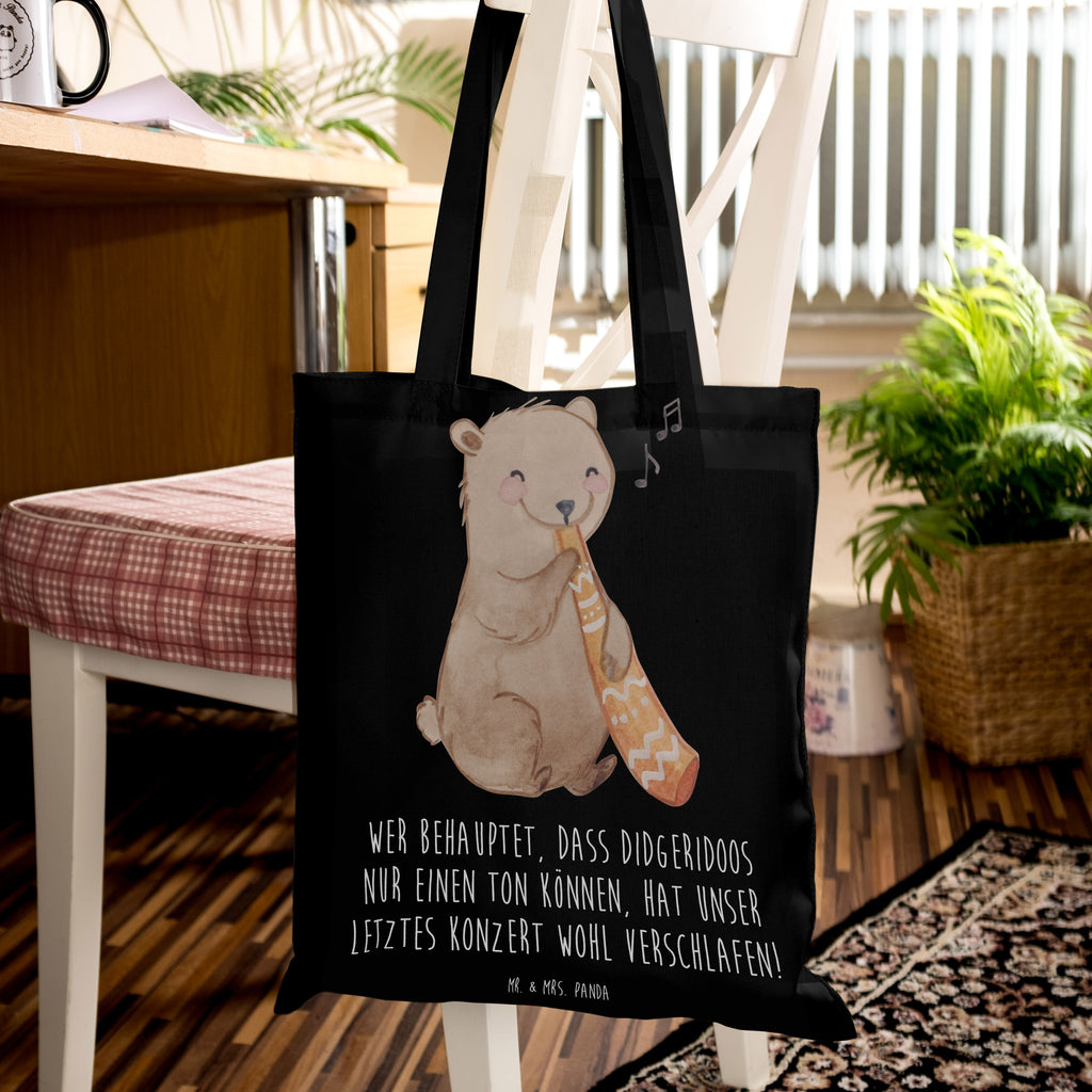 Tote bag Wer behauptet, dass Didgeridoos nur einen Ton können, hat unser letztes Konzert wohl verschlafen! Stoffbeutel, Beutel, Laptoptasche, Jutetasche, Strandtasche, Beuteltasche, Badetasche, Einkaufstüte, Tasche, Shopper, Jutebeutel, Schultertasche, Umhängetasche, Einkaufstasche, Stofftasche, Tragetasche, Instrumente, Geschenke Musiker, Musikliebhaber