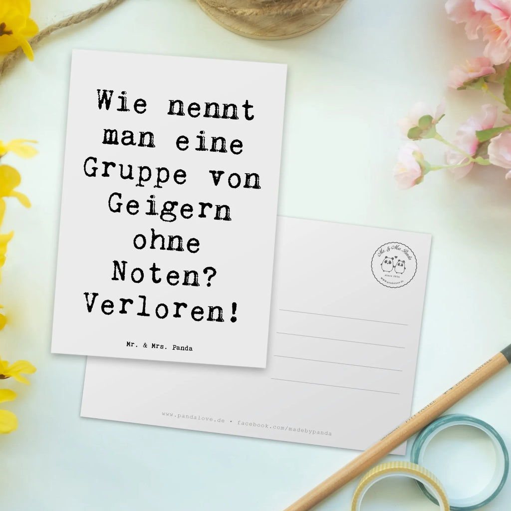 Postcard Saying Wie nennt man eine Gruppe von Geigern ohne Noten? Verloren! Karte, Grußkarte, Dankeskarte, Einladungskarte, Geschenkkarte, Ansichtskarte, Einladung, Geburtstagskarte, Ansichtskarten, Einladungskarten Geburtstag, Einladung Geburtstag, Postkarte, Instrumente, Geschenke Musiker, Musikliebhaber