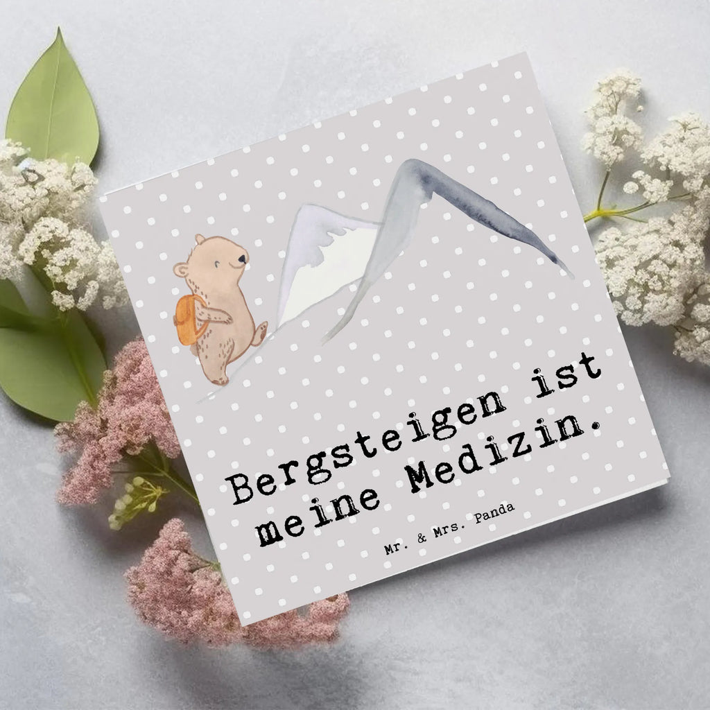 Deluxe Card bear Rockclimbing Klappkarte, Geburtstagskarte, Karte, Glückwunschkarte, Hochwertige Grußkarte, Hochzeitskarte, Hochwertige Klappkarte, Grußkarte, Einladungskarte, Geschenk, Sport, Sportart, Hobby, Schenken, Danke, Dankeschön, Auszeichnung, Gewinn, Sportler, Alpinismus, Alpinwandern, wandern, Trekking, Bergsteigen, Bergsport