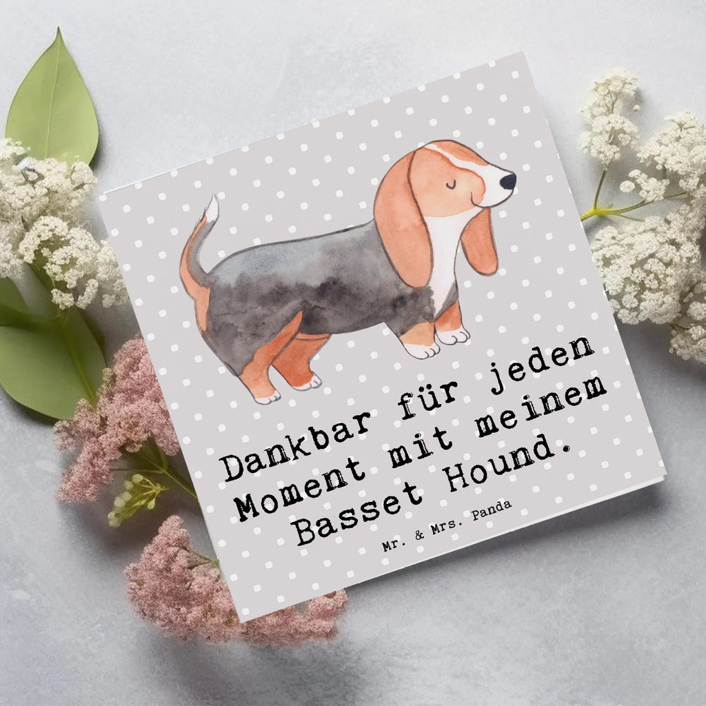 Deluxe Karte Basset Hound Moment Grußkarte, Geburtstagskarte, Hochwertige Klappkarte, Hochwertige Grußkarte, Karte, Einladungskarte, Glückwunschkarte, Klappkarte, Hochzeitskarte, Hund, Hunderasse, Rassehund, Hundebesitzer, Geschenk, Tierfreund, Schenken, Welpe, Basset Hound, Basset