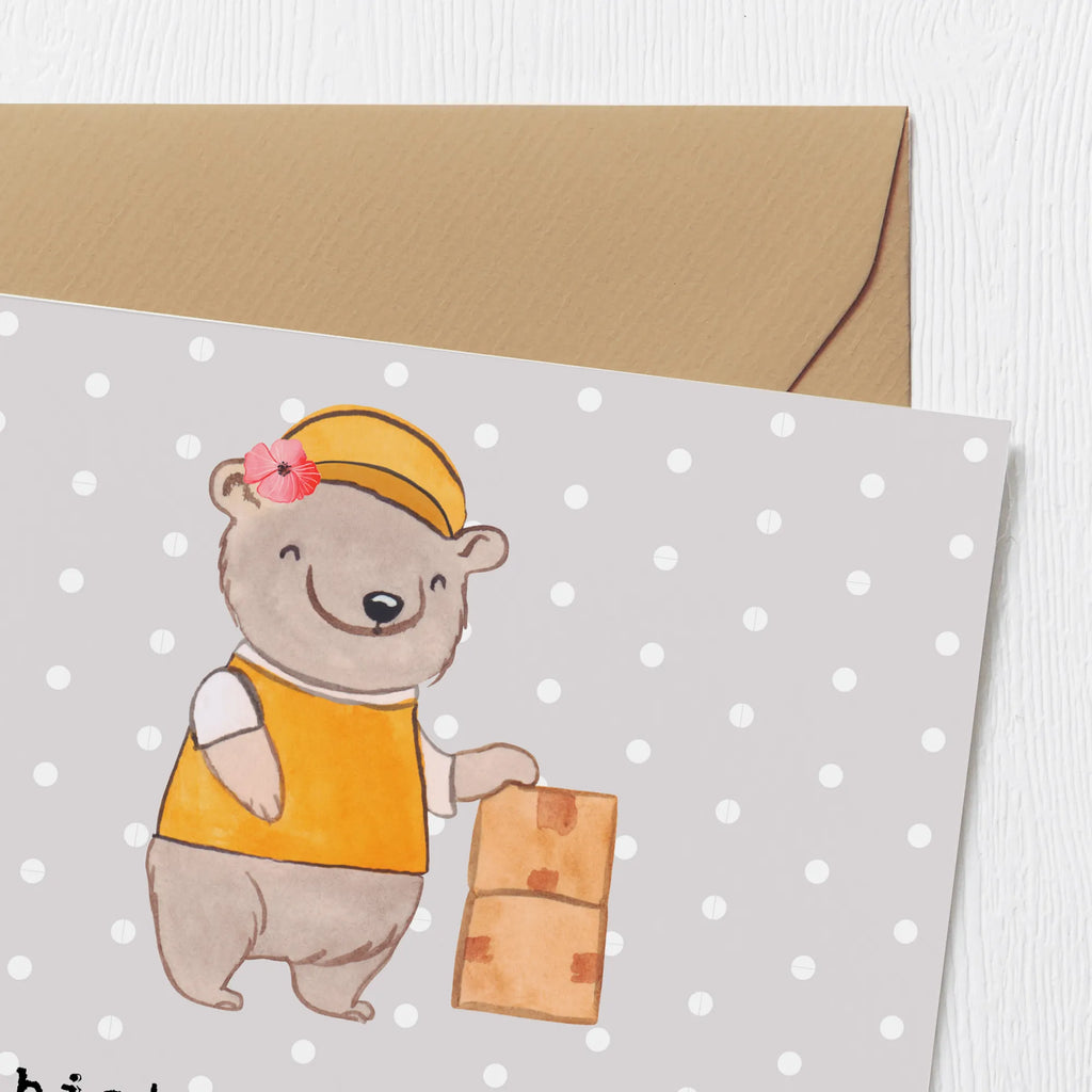 Deluxe Karte Paketzustellerin Herz Hochwertige Grußkarte, Glückwunschkarte, Klappkarte, Hochzeitskarte, Einladungskarte, Karte, Grußkarte, Geburtstagskarte, Hochwertige Klappkarte, Beruf, Ausbildung, Jubiläum, Abschied, Rente, Kollege, Kollegin, Geschenk, Schenken, Arbeitskollege, Mitarbeiter, Firma, Danke, Dankeschön, Zustellservice Pakete, Paketbotin, Paketzustellerin