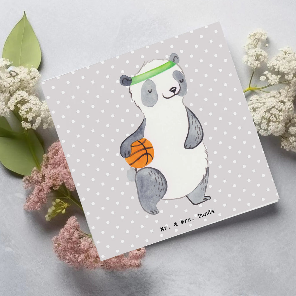 Deluxe Karte Panda Basketball Grußkarte, Einladungskarte, Geburtstagskarte, Klappkarte, Karte, Glückwunschkarte, Hochzeitskarte, Hochwertige Grußkarte, Hochwertige Klappkarte, Geschenk, Sport, Sportart, Hobby, Schenken, Danke, Dankeschön, Auszeichnung, Gewinn, Sportler, Basketball Verein, Basketball Verband, Basketballplatz, Basketball
