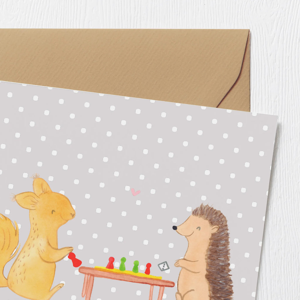 Deluxe Card Squirrel board games Glückwunschkarte, Einladungskarte, Karte, Klappkarte, Hochwertige Klappkarte, Geburtstagskarte, Hochzeitskarte, Grußkarte, Hochwertige Grußkarte, Geschenk, Sport, Sportart, Hobby, Schenken, Danke, Dankeschön, Auszeichnung, Gewinn, Sportler, Spielen, Gesellschaftsspiele, Spieleabend