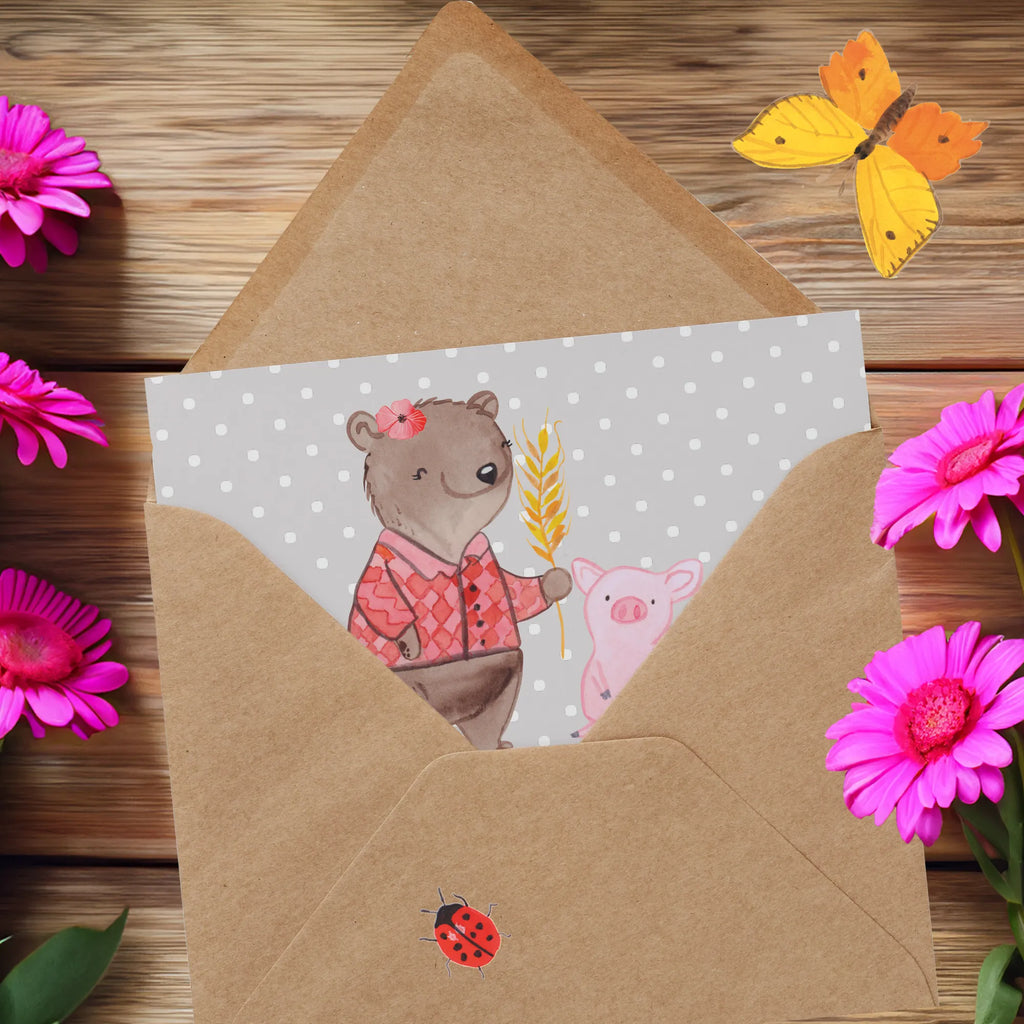 Deluxe Card Female Farmer Passion Klappkarte, Karte, Glückwunschkarte, Hochwertige Grußkarte, Hochzeitskarte, Einladungskarte, Geburtstagskarte, Hochwertige Klappkarte, Grußkarte, Beruf, Ausbildung, Jubiläum, Abschied, Rente, Kollege, Kollegin, Geschenk, Schenken, Arbeitskollege, Mitarbeiter, Firma, Danke, Dankeschön, Tierwirtin, Farmerin, Agronomin, Bäuerin, Bauernhof, Landwirtin