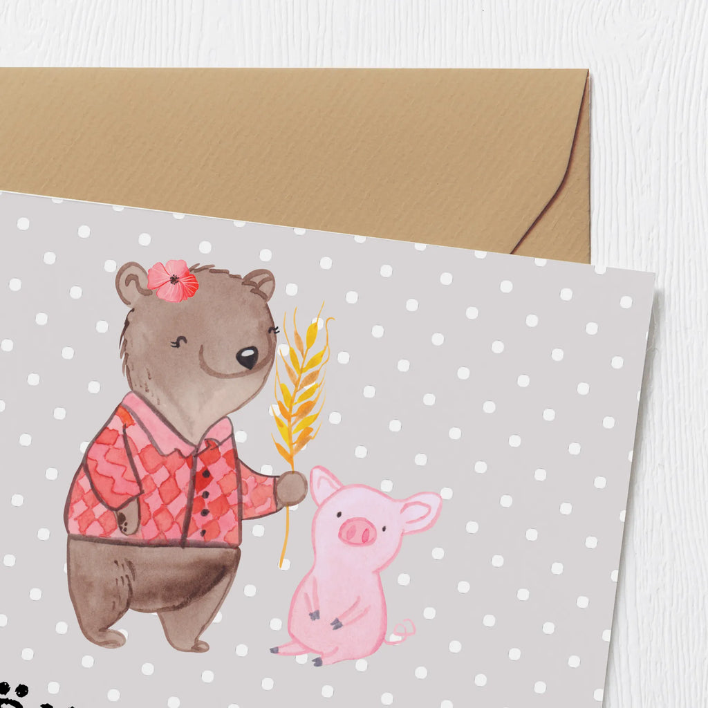 Deluxe Card Female Farmer Passion Klappkarte, Karte, Glückwunschkarte, Hochwertige Grußkarte, Hochzeitskarte, Einladungskarte, Geburtstagskarte, Hochwertige Klappkarte, Grußkarte, Beruf, Ausbildung, Jubiläum, Abschied, Rente, Kollege, Kollegin, Geschenk, Schenken, Arbeitskollege, Mitarbeiter, Firma, Danke, Dankeschön, Tierwirtin, Farmerin, Agronomin, Bäuerin, Bauernhof, Landwirtin