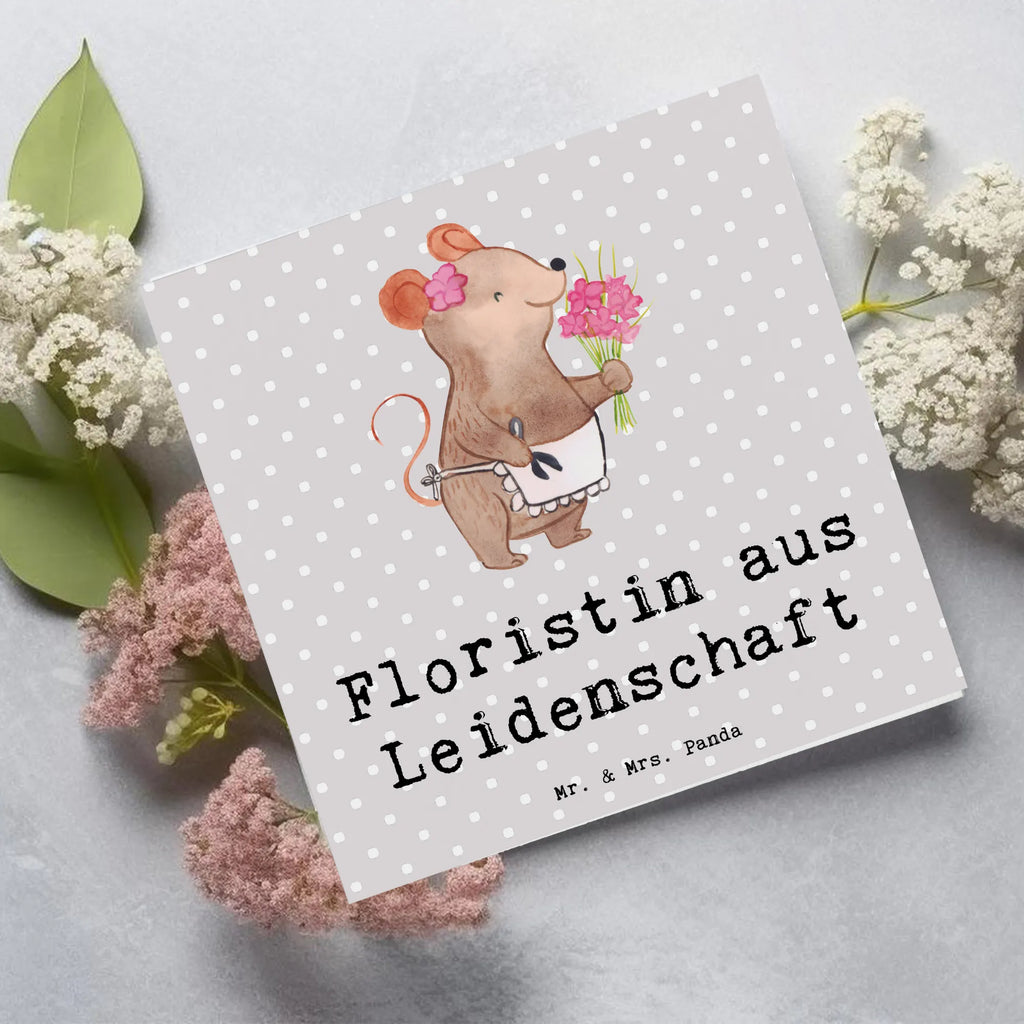 Deluxe Karte Floristin Leidenschaft Karte, Glückwunschkarte, Grußkarte, Hochwertige Grußkarte, Hochzeitskarte, Geburtstagskarte, Hochwertige Klappkarte, Klappkarte, Einladungskarte, Beruf, Ausbildung, Jubiläum, Abschied, Rente, Kollege, Kollegin, Geschenk, Schenken, Arbeitskollege, Mitarbeiter, Firma, Danke, Dankeschön, Blumenhändlerin, Blumenprofi, Floristin, Blumenlanden