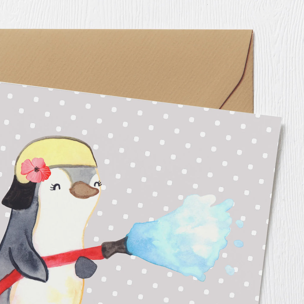 Deluxe Karte Feuerwehrfrau Herz Glückwunschkarte, Grußkarte, Geburtstagskarte, Hochwertige Grußkarte, Hochwertige Klappkarte, Hochzeitskarte, Einladungskarte, Klappkarte, Karte, Beruf, Ausbildung, Jubiläum, Abschied, Rente, Kollege, Kollegin, Geschenk, Schenken, Arbeitskollege, Mitarbeiter, Firma, Danke, Dankeschön, freiwillige Feuerwehr, Feuerwehr, Brandschutz, Feuerwehrhauptfrau, Feuerwehrfrau