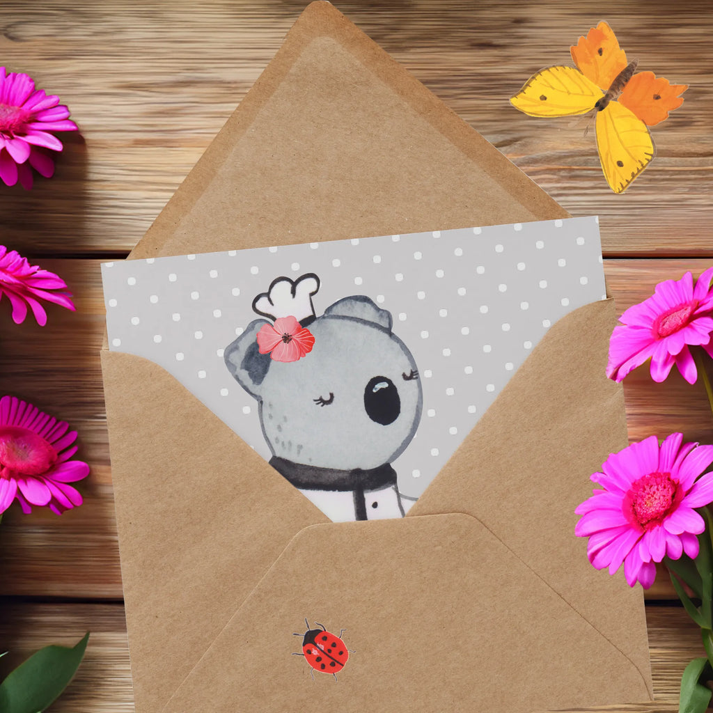 Deluxe Karte Beiköchin Herz Grußkarte, Geburtstagskarte, Einladungskarte, Hochwertige Grußkarte, Karte, Hochwertige Klappkarte, Glückwunschkarte, Hochzeitskarte, Klappkarte, Beruf, Ausbildung, Jubiläum, Abschied, Rente, Kollege, Kollegin, Geschenk, Schenken, Arbeitskollege, Mitarbeiter, Firma, Danke, Dankeschön, Spülhilfe, Restaurant, Jungkoch, Köchin, Küchenhilfe, Gastronomie, Beiköchin, Hilfsköchin