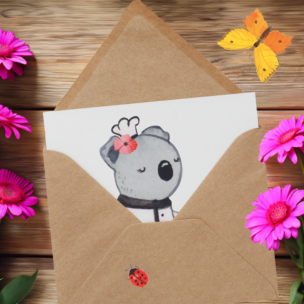 Deluxe Karte Beiköchin Herz Grußkarte, Geburtstagskarte, Einladungskarte, Hochwertige Grußkarte, Karte, Hochwertige Klappkarte, Glückwunschkarte, Hochzeitskarte, Klappkarte, Beruf, Ausbildung, Jubiläum, Abschied, Rente, Kollege, Kollegin, Geschenk, Schenken, Arbeitskollege, Mitarbeiter, Firma, Danke, Dankeschön, Spülhilfe, Restaurant, Jungkoch, Köchin, Küchenhilfe, Gastronomie, Beiköchin, Hilfsköchin