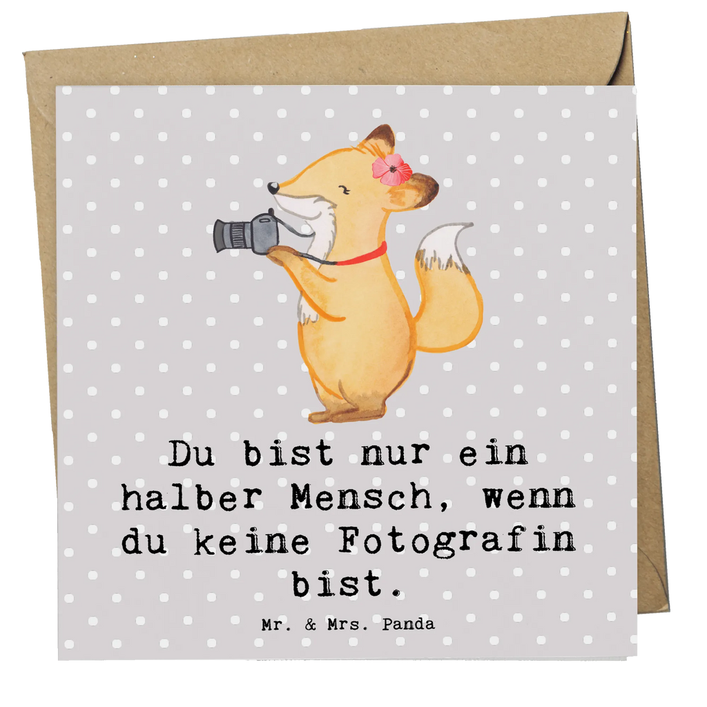 Deluxe Karte Fotografin Herz Klappkarte, Einladungskarte, Hochwertige Grußkarte, Geburtstagskarte, Karte, Hochwertige Klappkarte, Grußkarte, Hochzeitskarte, Glückwunschkarte, Beruf, Ausbildung, Jubiläum, Abschied, Rente, Kollege, Kollegin, Geschenk, Schenken, Arbeitskollege, Mitarbeiter, Firma, Danke, Dankeschön, Fotoreporterin, Fotografie, Hobbyfotografin, Fotografin, Profi Fotografin, Hochzeitsfotografin