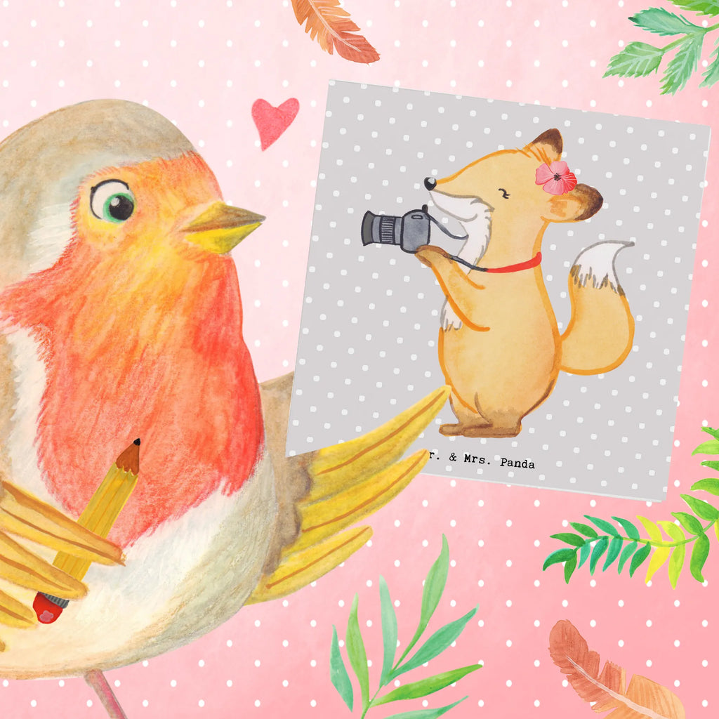 Deluxe Karte Fotografin Herz Klappkarte, Einladungskarte, Hochwertige Grußkarte, Geburtstagskarte, Karte, Hochwertige Klappkarte, Grußkarte, Hochzeitskarte, Glückwunschkarte, Beruf, Ausbildung, Jubiläum, Abschied, Rente, Kollege, Kollegin, Geschenk, Schenken, Arbeitskollege, Mitarbeiter, Firma, Danke, Dankeschön, Fotoreporterin, Fotografie, Hobbyfotografin, Fotografin, Profi Fotografin, Hochzeitsfotografin