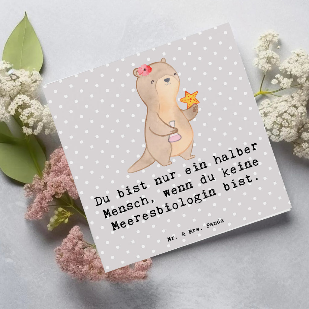 Deluxe Karte Meeresbiologin Herz Klappkarte, Karte, Einladungskarte, Hochwertige Grußkarte, Glückwunschkarte, Hochwertige Klappkarte, Hochzeitskarte, Geburtstagskarte, Grußkarte, Beruf, Ausbildung, Jubiläum, Abschied, Rente, Kollege, Kollegin, Geschenk, Schenken, Arbeitskollege, Mitarbeiter, Firma, Danke, Dankeschön, Studium, Naturwissenschaftlerin, Meeresbiologin, Meeresforscherin, maritime Forschung, Meereskundlerin