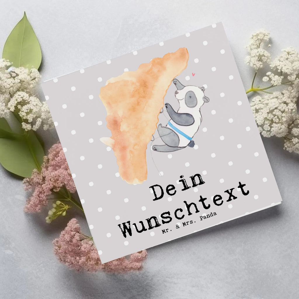 Personalisierte Deluxe Karte Panda Klettern Grußkarte selber drucken, Grußkarte als Geldgeschenk, Personalisierte Geburtstagskarte, Grußkarte mit Namen, Grußkarte selbst gestalten, Personalisierte Glückwunschkarte, Grußkarte mit persönlichen Nachrichten, Personalisiertere Klappkarte, Personalisierte Grußkarte, Grußkarten personalisiert, Personalisierte Karte, Personalisierte Hochzeitskarte, Personalisierte Einladungskarte, Geschenk, Sport, Sportart, Hobby, Schenken, Danke, Dankeschön, Auszeichnung, Gewinn, Sportler, Kletterhalle, Klettersport, Bouldern, Klettern