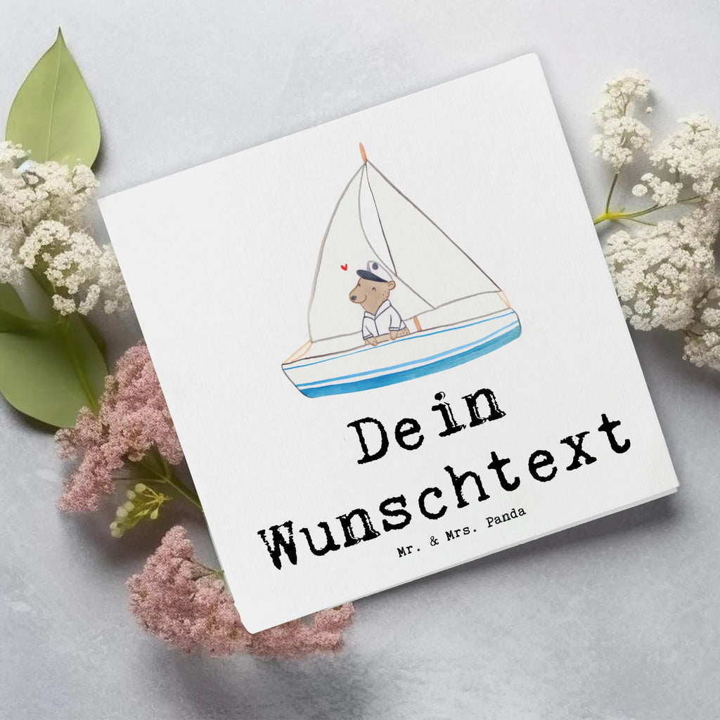 Personalisierte Deluxe Karte Bär Segeln Personalisierte Hochzeitskarte, Grußkarte als Geldgeschenk, Grußkarte mit persönlichen Nachrichten, Personalisiertere Klappkarte, Grußkarte selbst gestalten, Grußkarten personalisiert, Personalisierte Karte, Personalisierte Geburtstagskarte, Grußkarte selber drucken, Personalisierte Einladungskarte, Personalisierte Grußkarte, Grußkarte mit Namen, Personalisierte Glückwunschkarte, Geschenk, Sport, Sportart, Hobby, Schenken, Danke, Dankeschön, Auszeichnung, Gewinn, Sportler, Yachtclub, Segelschule, segeln, Segelboot, Segeltörn