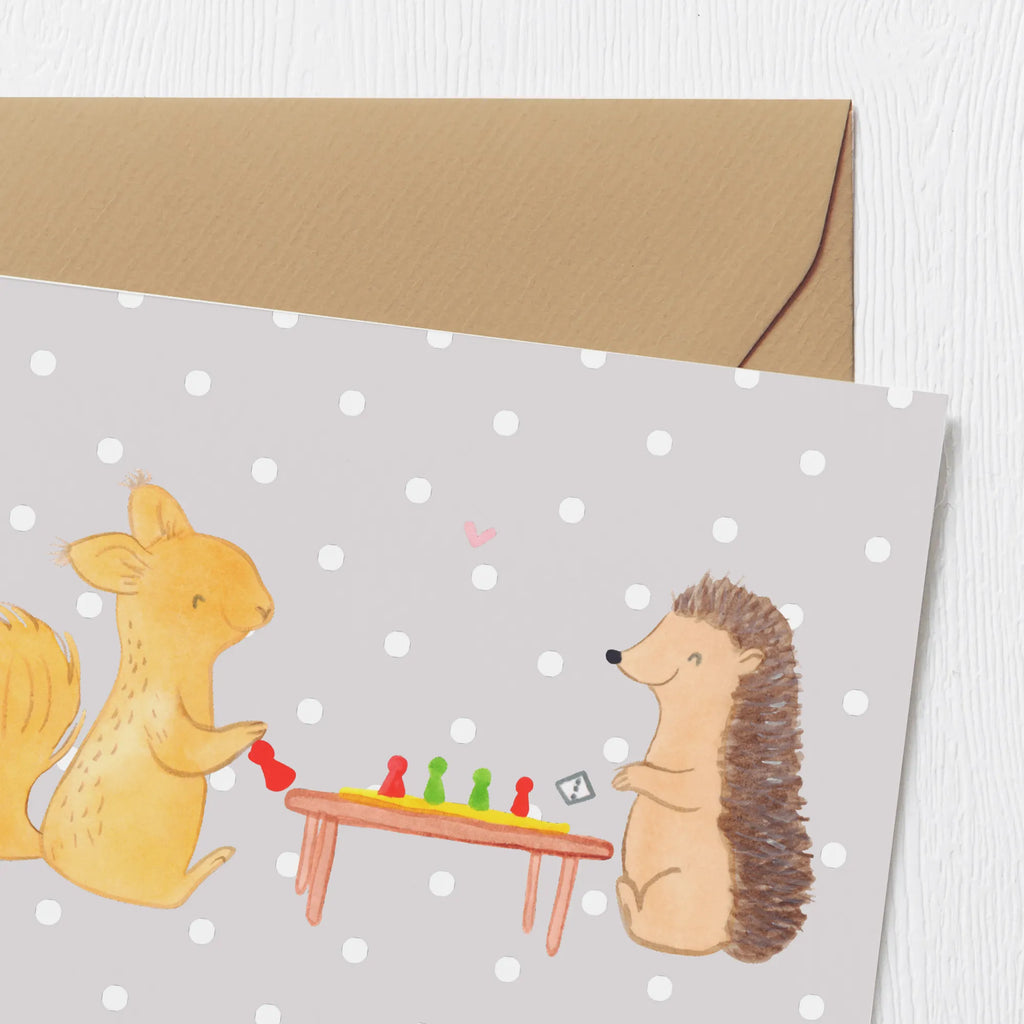 Personalisierte Deluxe Karte Eichhörnchen Gesellschaftsspiele Personalisierte Karte, Grußkarte selber drucken, Personalisierte Geburtstagskarte, Personalisierte Glückwunschkarte, Personalisierte Hochzeitskarte, Personalisierte Einladungskarte, Grußkarte als Geldgeschenk, Grußkarte mit Namen, Grußkarte mit persönlichen Nachrichten, Personalisiertere Klappkarte, Personalisierte Grußkarte, Grußkarte selbst gestalten, Grußkarten personalisiert, Geschenk, Sport, Sportart, Hobby, Schenken, Danke, Dankeschön, Auszeichnung, Gewinn, Sportler, Gesellschaftsspiele, Spielen, Spieleabend