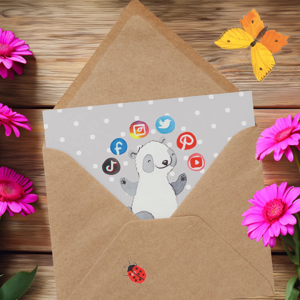 Personalized Deluxe Card Social Media Manager heart Personalisierte Hochzeitskarte, Personalisierte Glückwunschkarte, Personalisierte Geburtstagskarte, Grußkarte als Geldgeschenk, Personalisiertere Klappkarte, Grußkarte mit persönlichen Nachrichten, Grußkarte mit Namen, Grußkarten personalisiert, Personalisierte Einladungskarte, Personalisierte Grußkarte, Personalisierte Karte, Grußkarte selbst gestalten, Grußkarte selber drucken, Beruf, Ausbildung, Jubiläum, Abschied, Rente, Kollege, Kollegin, Geschenk, Schenken, Arbeitskollege, Mitarbeiter, Firma, Danke, Dankeschön