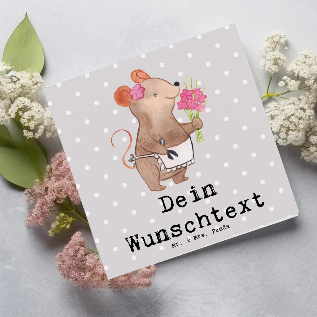 Personalisierte Deluxe Karte Floristin Herz Personalisiertere Klappkarte, Grußkarte mit Namen, Personalisierte Grußkarte, Personalisierte Glückwunschkarte, Personalisierte Geburtstagskarte, Personalisierte Einladungskarte, Grußkarte selbst gestalten, Grußkarte mit persönlichen Nachrichten, Grußkarte als Geldgeschenk, Personalisierte Hochzeitskarte, Grußkarte selber drucken, Personalisierte Karte, Grußkarten personalisiert, Beruf, Ausbildung, Jubiläum, Abschied, Rente, Kollege, Kollegin, Geschenk, Schenken, Arbeitskollege, Mitarbeiter, Firma, Danke, Dankeschön, Blumenhändlerin, Floristin, Blumenlanden, Blumenprofi